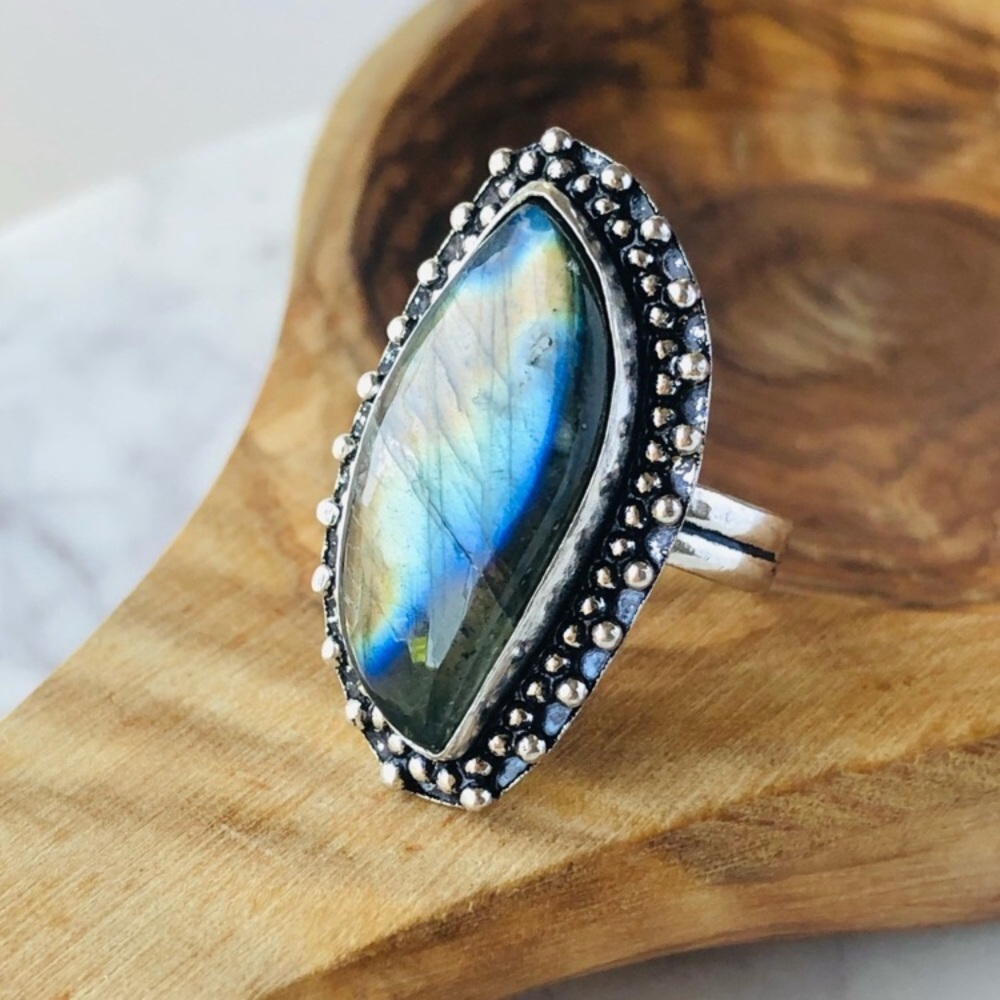 Silver Labradorite Statement Ring - image 3